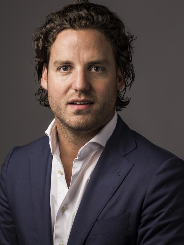 Robert van den Hoogenband