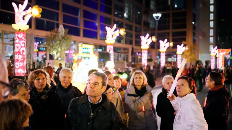 Reserveer nu je GLOW Eindhoven rondleiding onder leiding van een gids